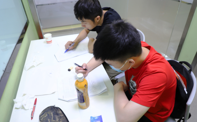 尖锋教育补课班(16)