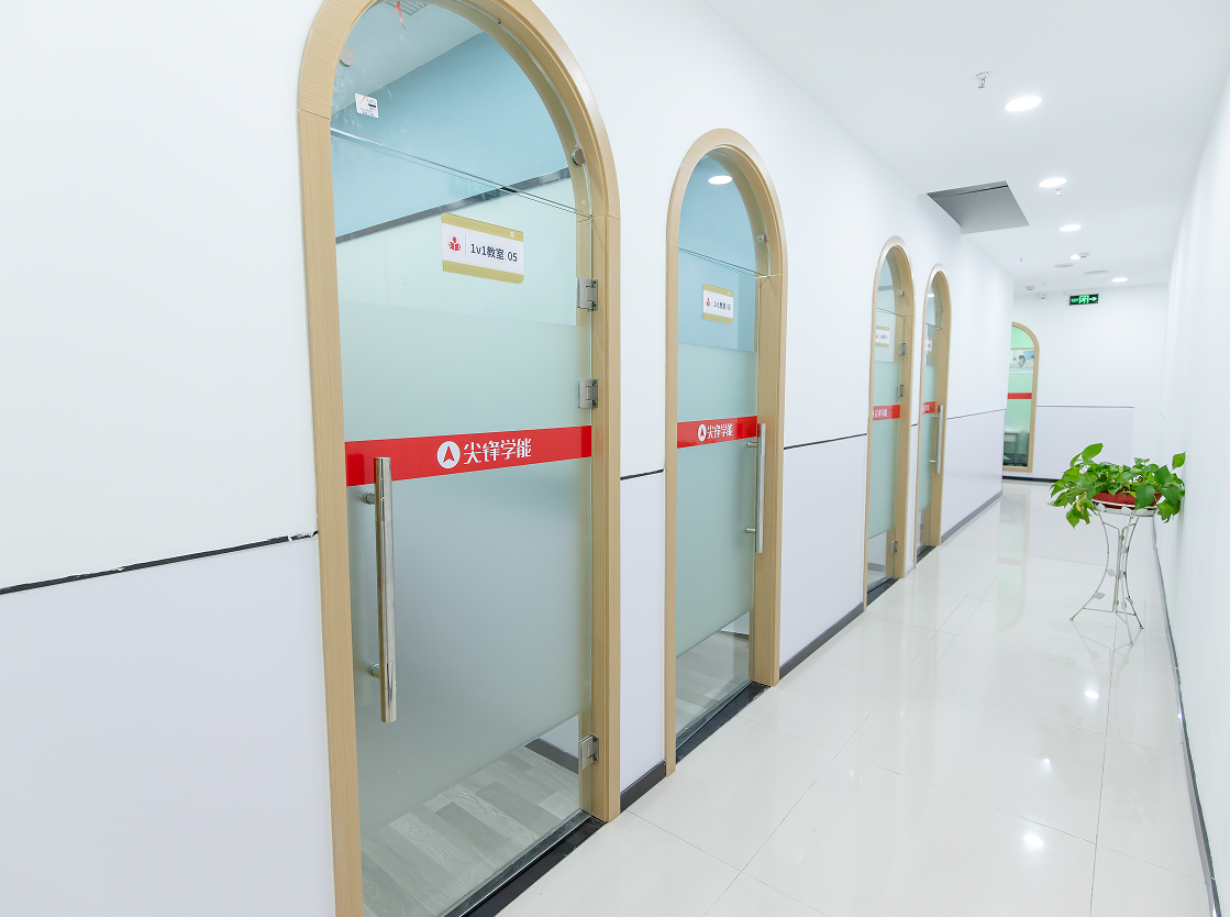 校区走廊1 校区走廊1